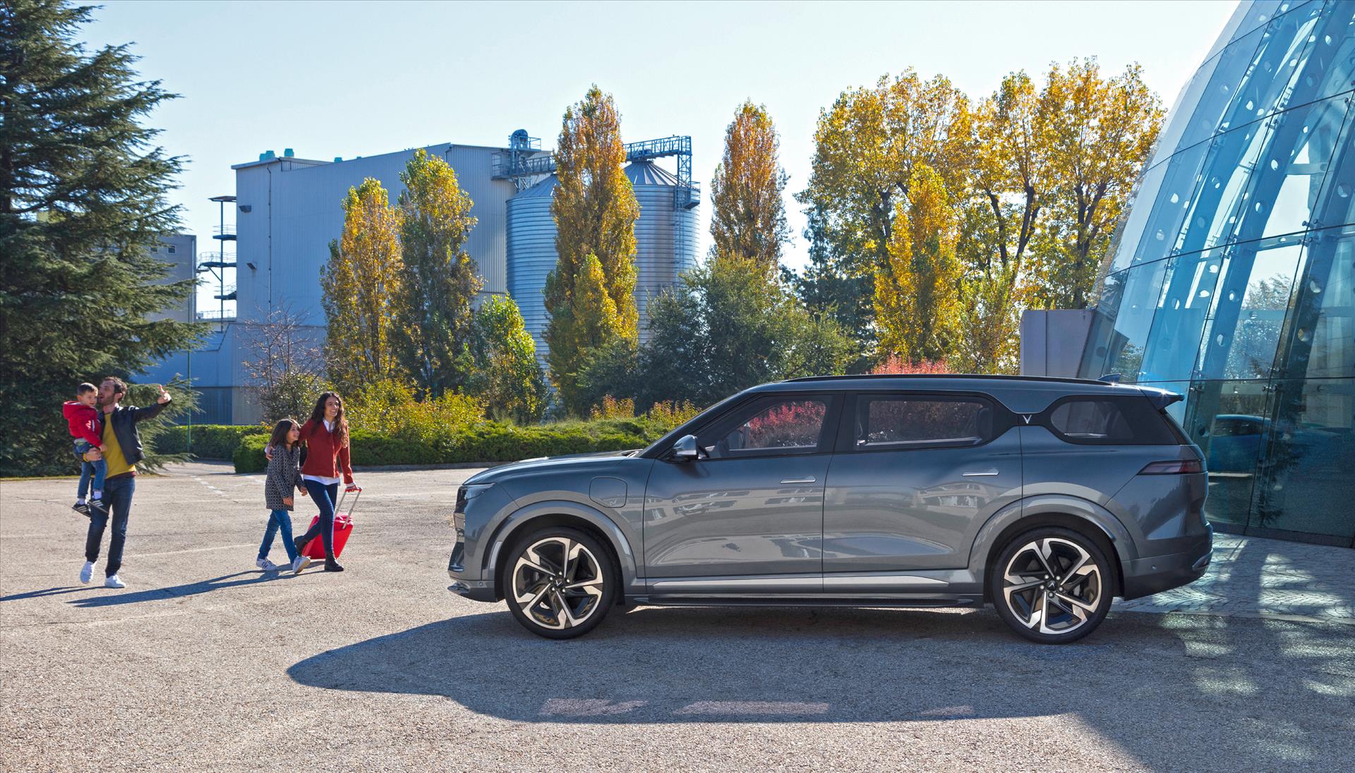 VinFast VF9 Side Profile View of the Family EV SUV