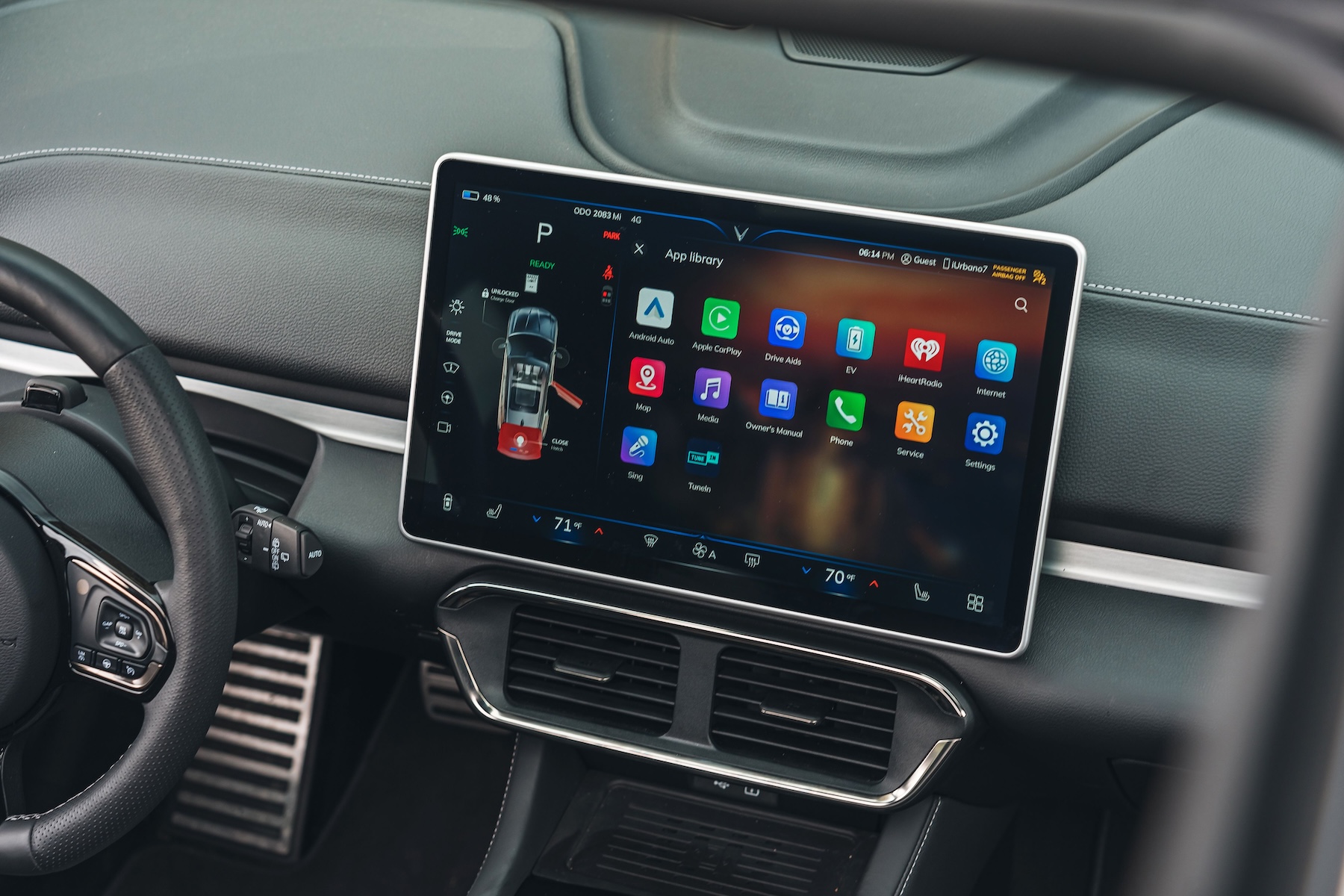 VinFast VF8 Touchscreen