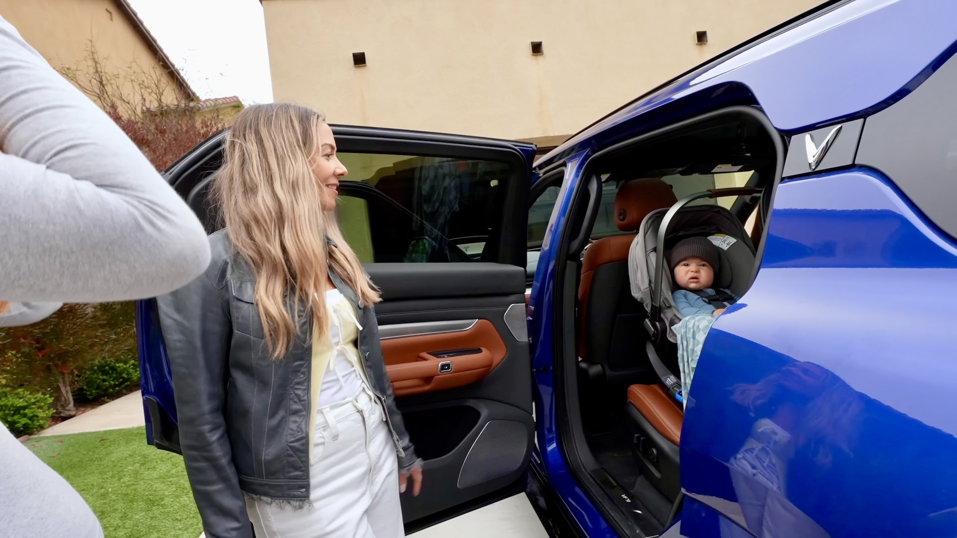 2025 VinFast VF9 Car Seat