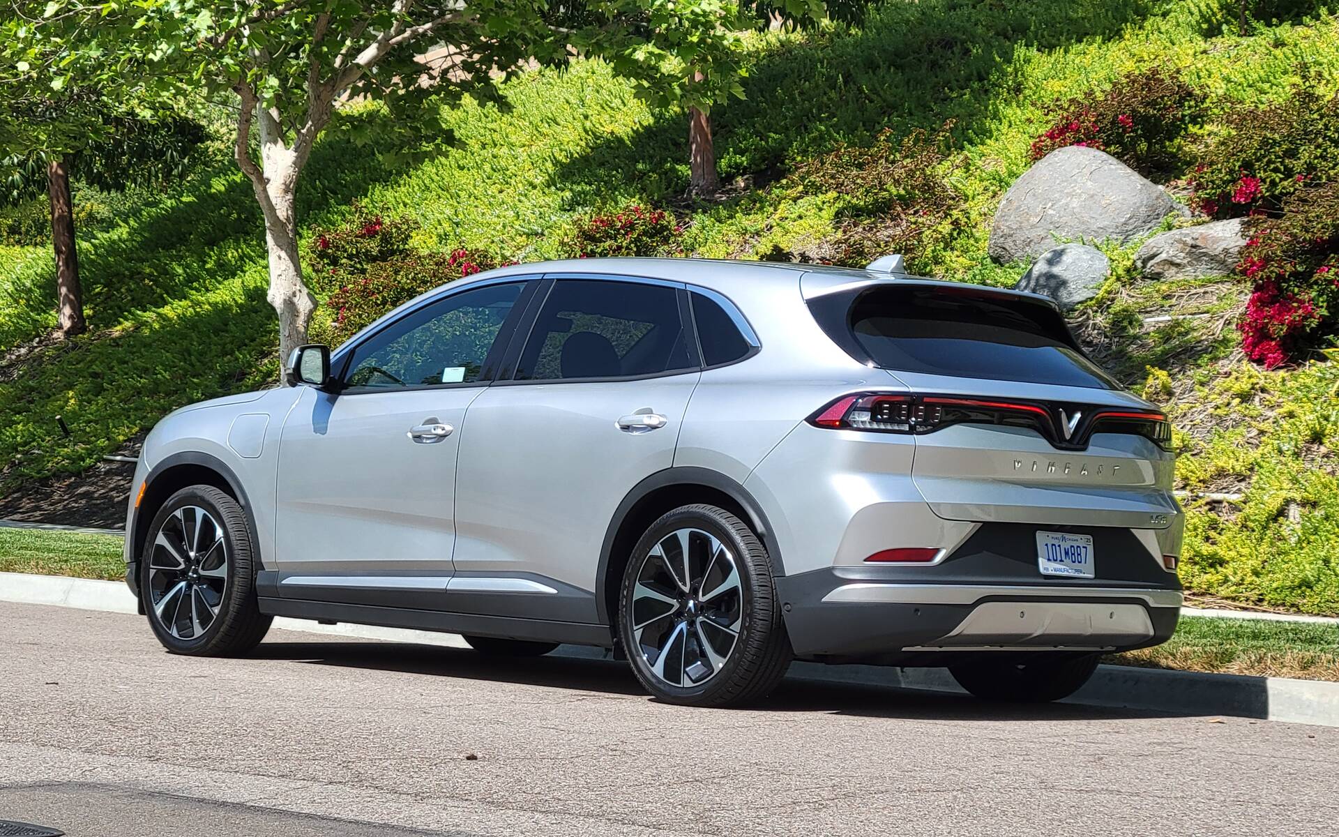 VinFast VF 8 Plus Rear View